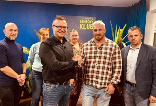 2025-10-23-at-21.13.23 c244bb20 (1)